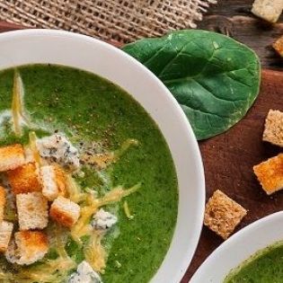 Легкий день: Зелений крем-суп