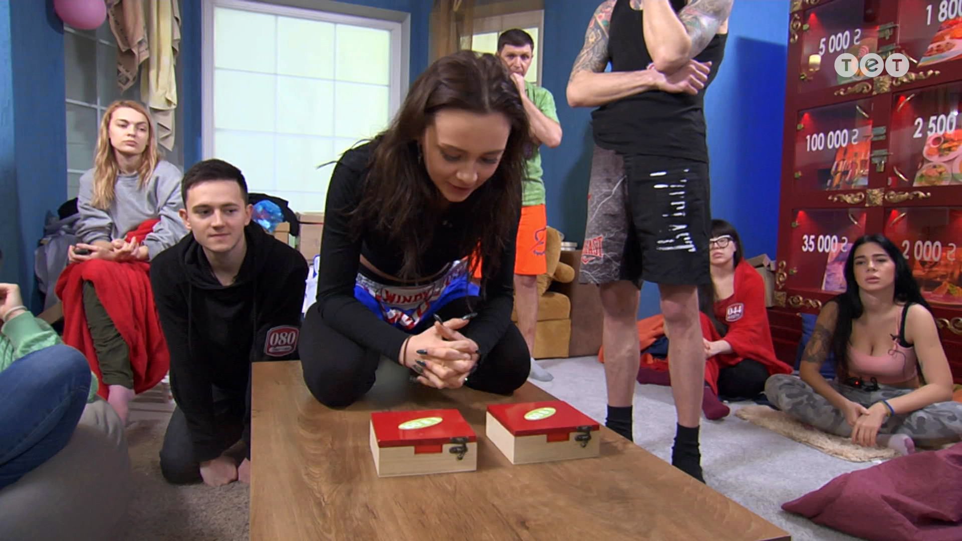 100 в 1. 29 серия