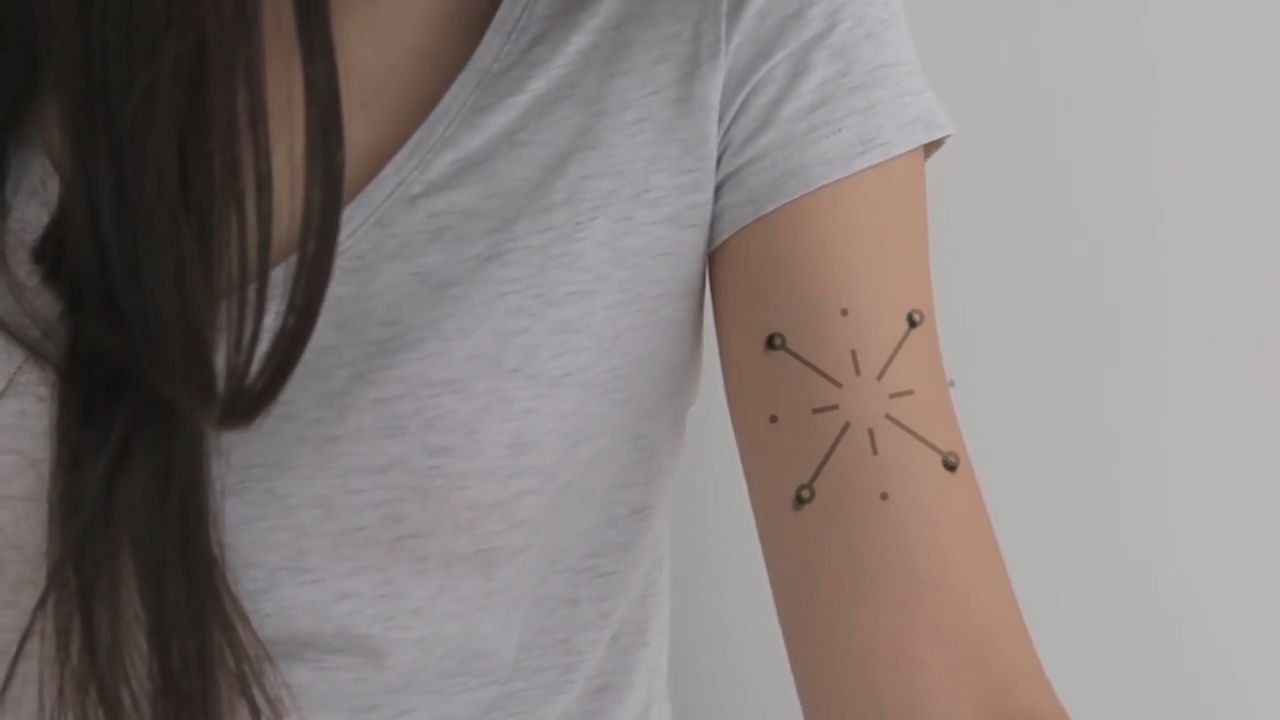 В Германии спасает татуировка: новый тренд в донорстве органов