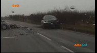 В Великобритании водитель уснул за рулем и создал страшную аварию