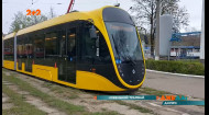 Новенький, высокотехнологичный и практически бесшумный трамвай уже курсирует по улицам Днепра