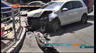 У центрі Києва сталась аварія, в результаті якої одного з водіїв госпіталізували