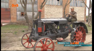 На Кіровоградщині місцеві жителі оберігають дивовижний трактор