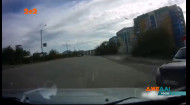 У Росії водій вилетів на дорогу, не помічаючи інших учасників дорожнього руху