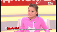 В студии Сніданка 9-летняя Маша, которая героически преодолевала гололед на Андреевском спуске