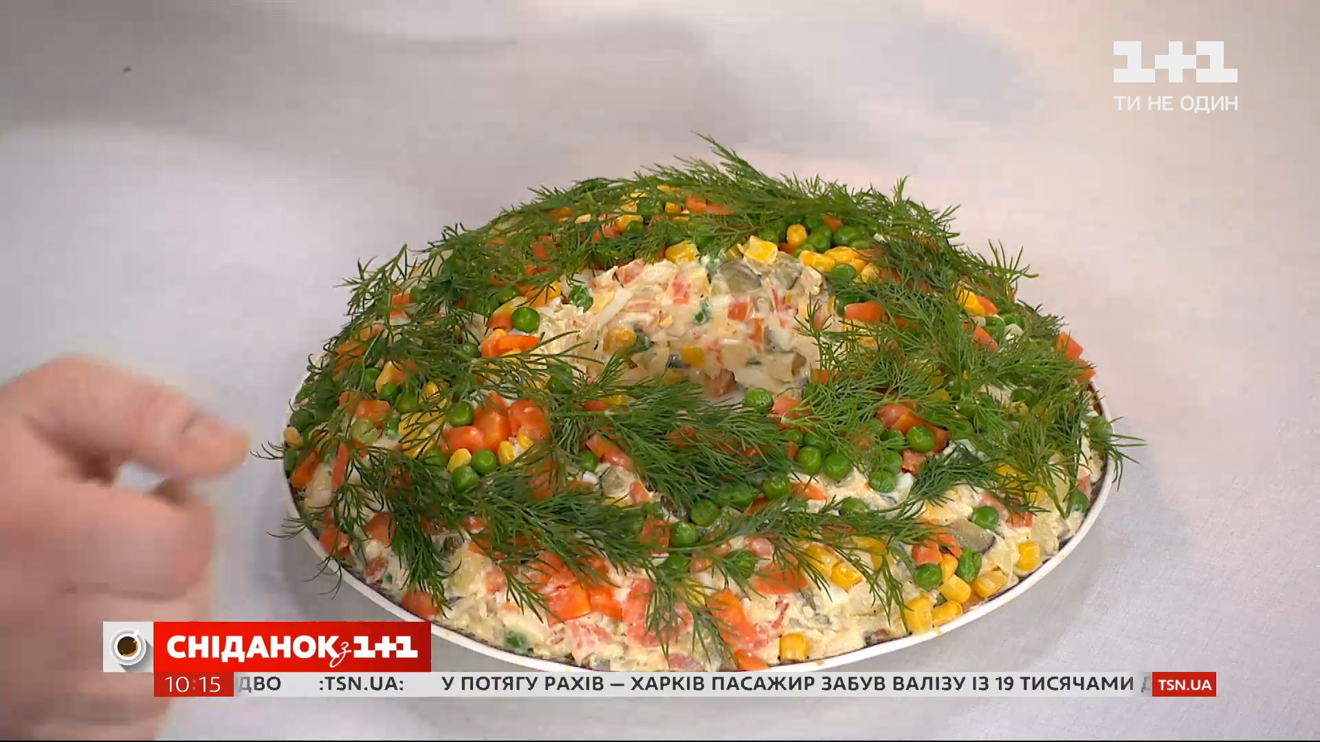 Салат цезарь с курицей