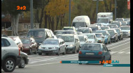 Как харьковские чиновники заботятся о безопасности движения: пробки, светофоры и странная разметка