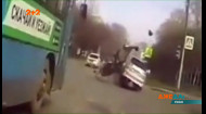 Мотоциклист из России попытался проскочить перекресток, но попал в аварию и погиб