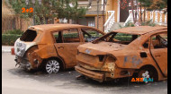 В Одесі на парковці біля нового житлового комплексу загорілись автомобілі