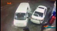 В Чили банда грабителей попыталась похитить авто, пока владелец заправлялся на АЗС
