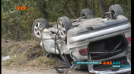 В Харькове случилась авария, в которой машину перевернуло вверх колёсами
