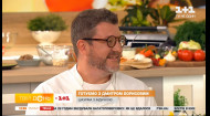 Ресторатор Дмитрий Борисов готовит шаурму с индейкой в ​​студии шоу 
