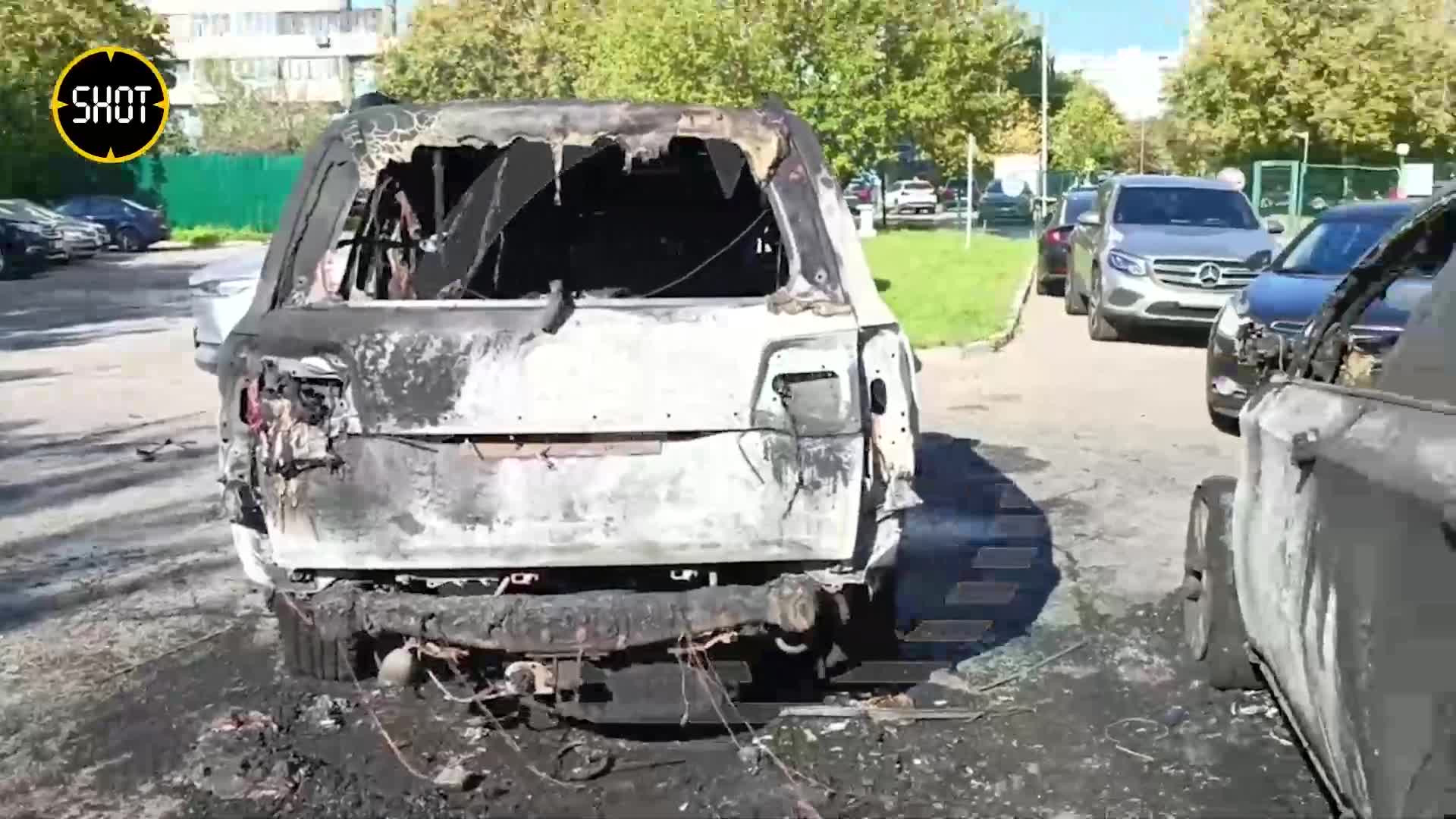 В Москве сожгли авто главного конструктора навигационной системы ГЛОНАСС  (фото, видео) — УНИАН