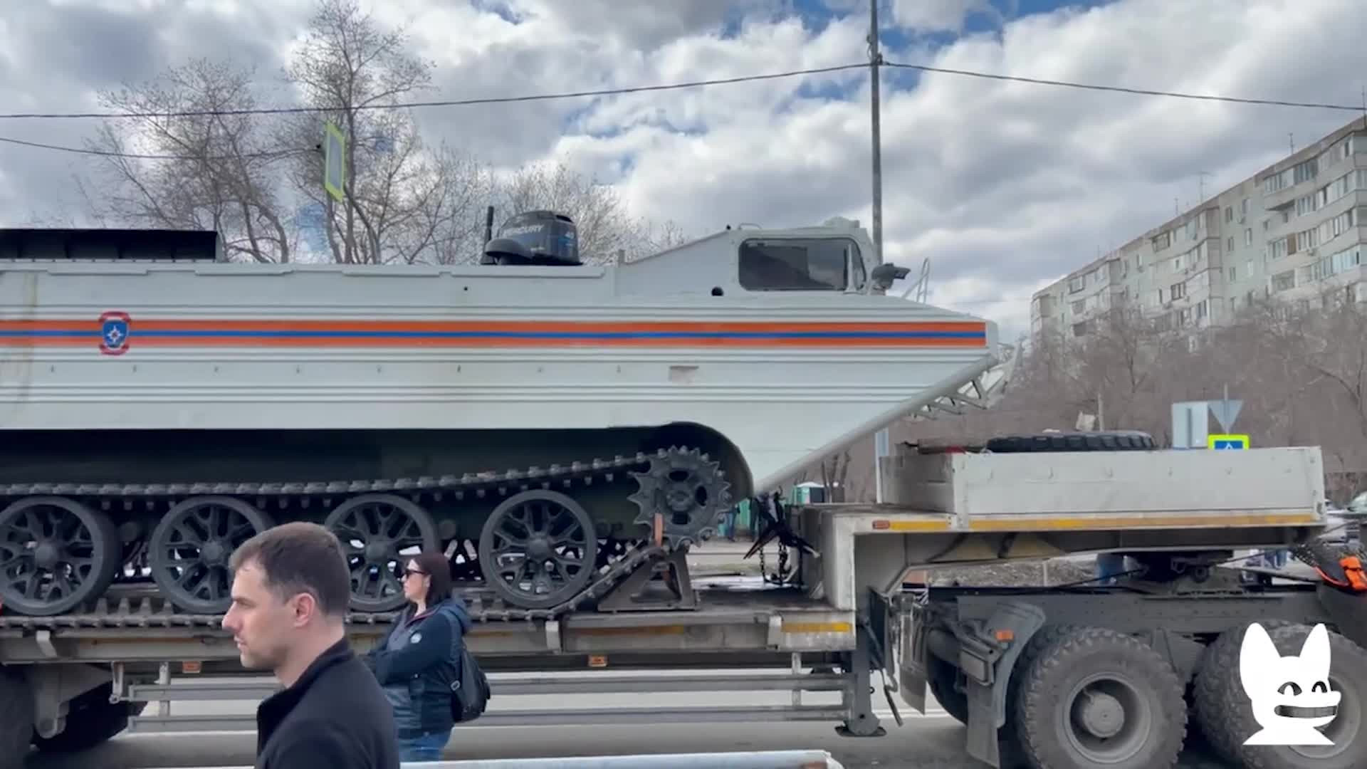 Ситуация с паводками в Оренбурге - вода поднимается