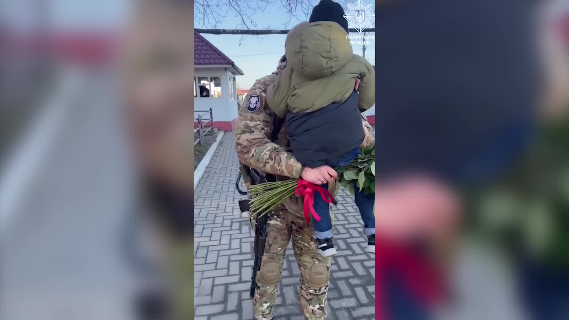 Встреча маленького мальчика с папой-воином довела украинцев до слез (видео)  — УНИАН