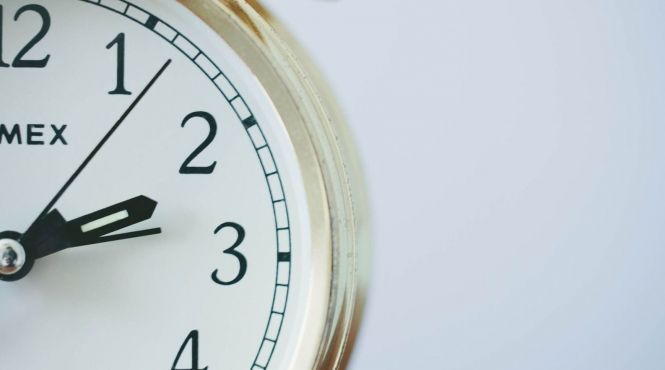 Поляки відмовилися переводити годинники