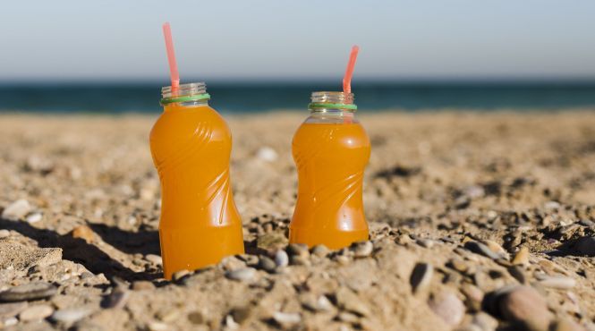 У Європарламенті заборонили продаж одноразового посуду