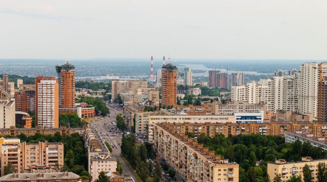 Левый берег Киева «засветился» на презентации нового iPad