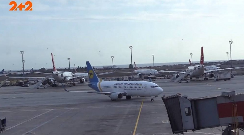 Туреччина закрила небо: українці декілька годин провели в аеропортах
