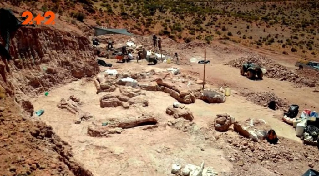 Вчені знайшли велетенське кладовище динозаврів: істот вбила невідома зброя