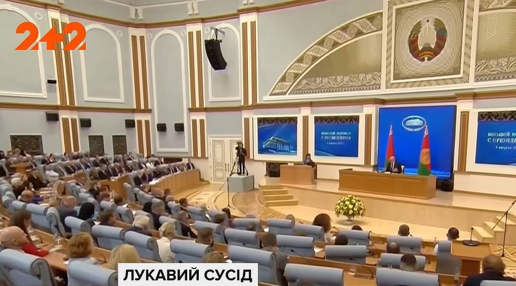 Білоруський диктатор Лукашенко просить у Путіна ракетні комплекси з ядерними боєголовками