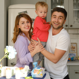 Як знімали «#ЯЖЕБАТЬ» з малюком у головній ролі — сюжет на «Сніданку»