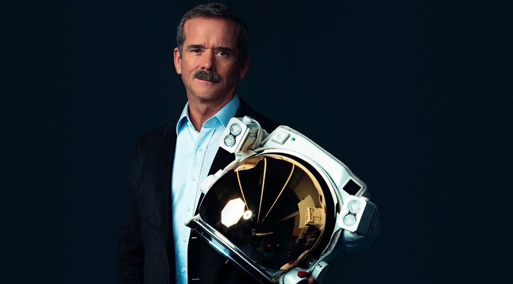 «Испытание в центрифуге может выдержать даже мешок картошки», – астронавт Крис Гедфилд в эксклюзивном интервью