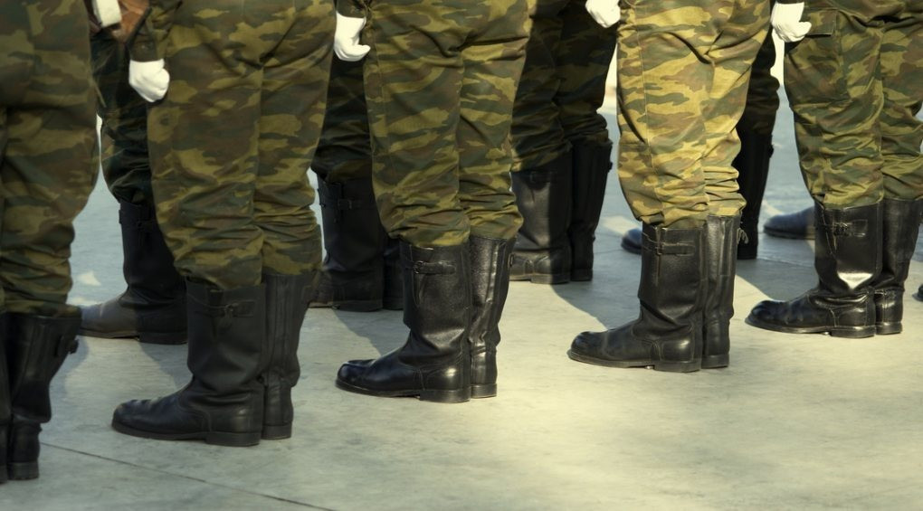 Прострелить друг другу ноги украинскими патронами: русские солдаты ищут пути, чтобы спастись от смерти