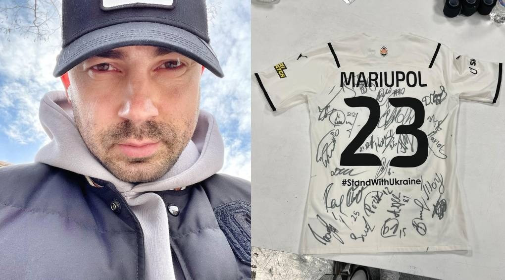 Телеведущий Андрей Бедняков продает уникальную футболку с автографами футболистов, чтобы помочь беженцам