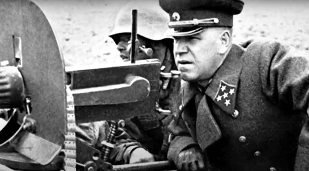 Кем на самом деле был маршал Жуков и почему историки убеждают, что он не заслуживает уважения