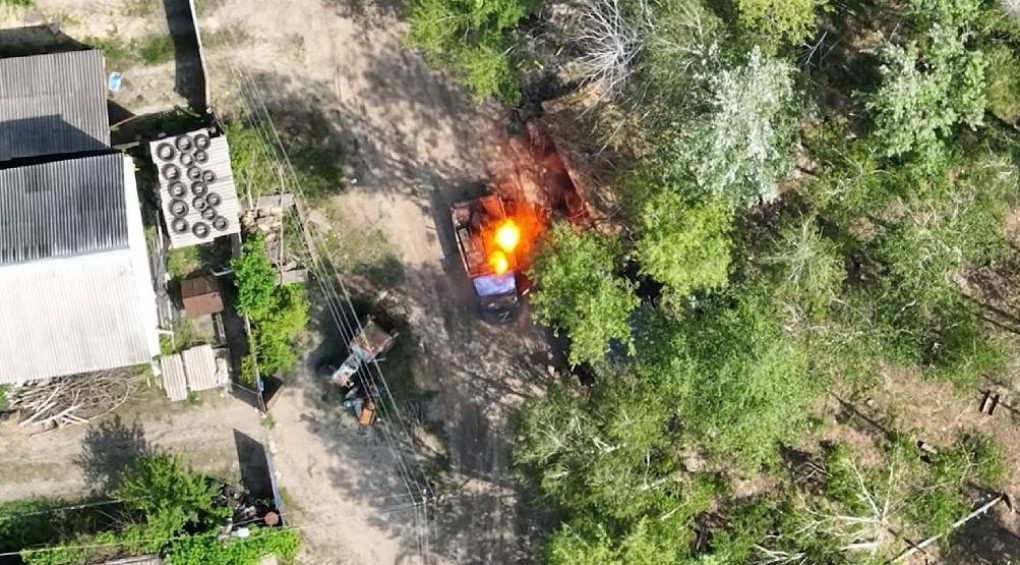 Смертельный сюрприз для рашистов: как дроны харьковских гвардейцев незаметно уничтожают врага ВИДЕО