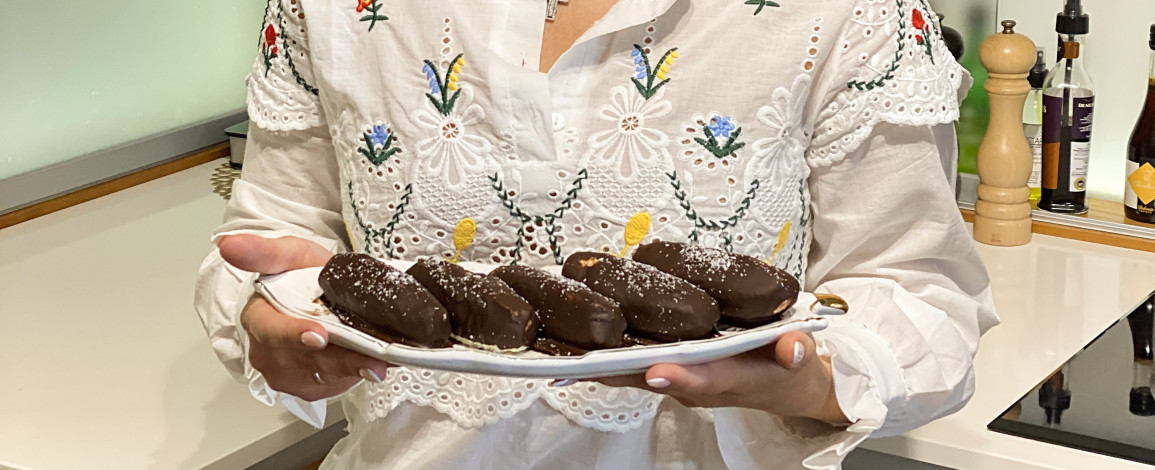 Домашні сирки в шоколаді — рецепт Анни Саліванчук