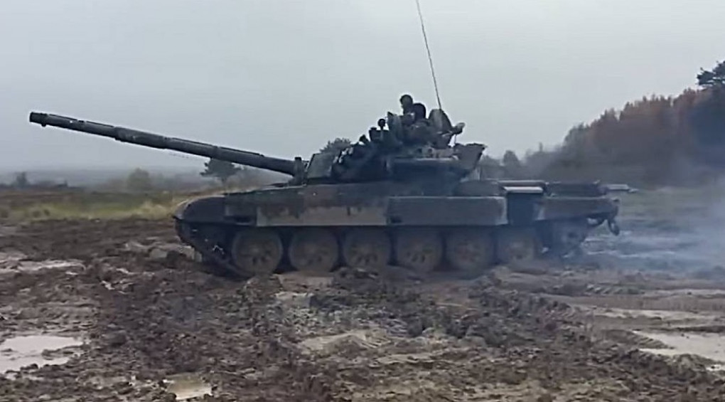 Новая вооруженная помощь от Польши: танк «РТ-91 Twardy», который может вести боевые действия даже ночью