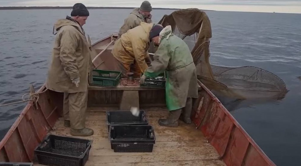 Немає чим лагодити: взимку росіяни можуть залишитися без риби через неможливість ремонту власних суден