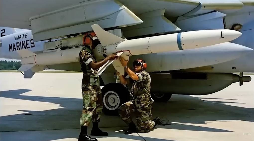 Смерть российского ПВО: украинцам удалось адаптировать ракеты AGM-88 HARM к самолетам МИГ