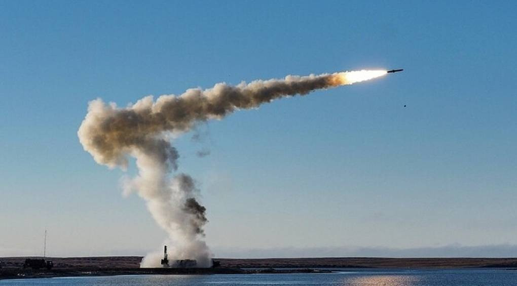 «Новітні» ракети рф: британські дослідники спростували наратив росії про «потужну і технологічну» армію