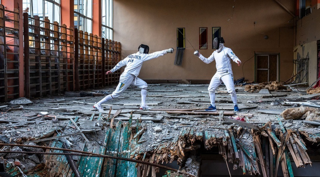 Представители медиа и спорта Украины призывают Международную федерацию фехтования не допускать россиян и белорусов к соревнованиям