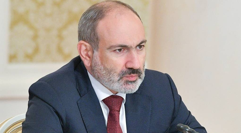 Вызов путину брошен: Армения попросила президента Франции возглавить мирные переговоры с Азербайджаном