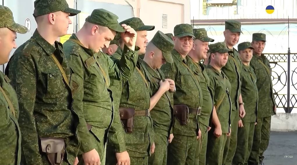 Ни обучения по выживанию, ни зимней формы: российские солдаты начали умирать от холода в Украине