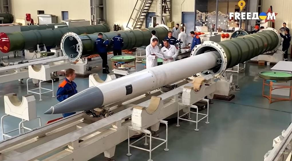 Российское производство ракет продолжается: каким образом рф это делает и где берет компоненты?