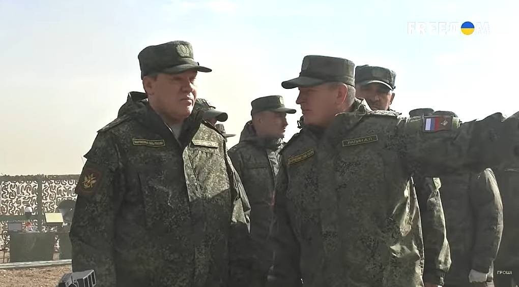 Узнал о предстоящем обстреле от ВСУ и бросил подопечных: начальник генштаба рф герасимов сбежал с позиций на Донбассе