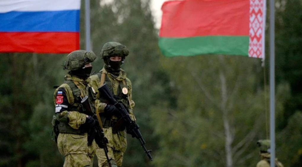 Загнана в кут: росія вважає білоруські війська нижчими за власні сили, але відправляє вчитися туди мобілізованих