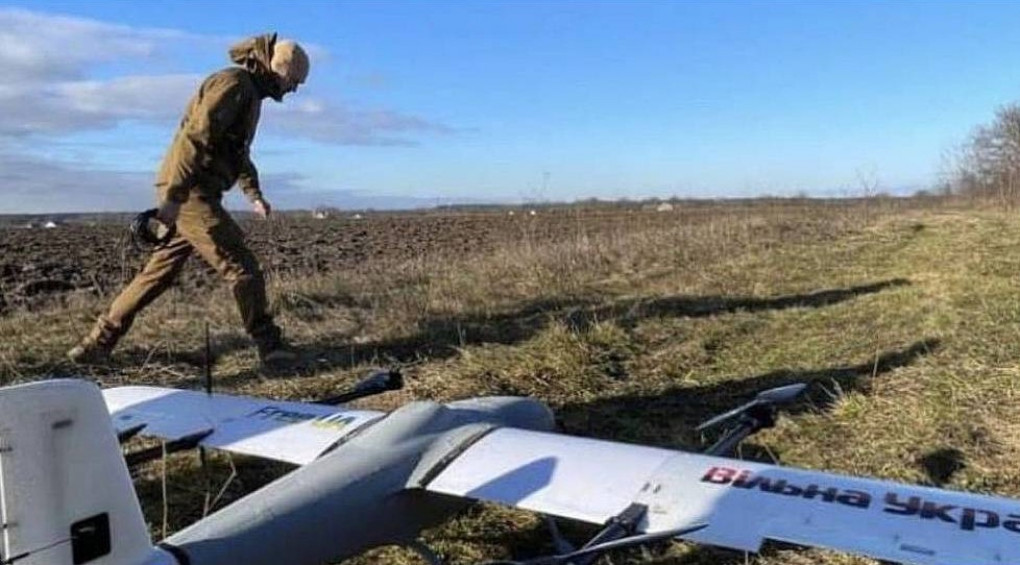 Устойчивы к средствам РЭБ и передают видео с тепловизионной камеры: разведчики получили от волонтеров украинские дроны Raider
