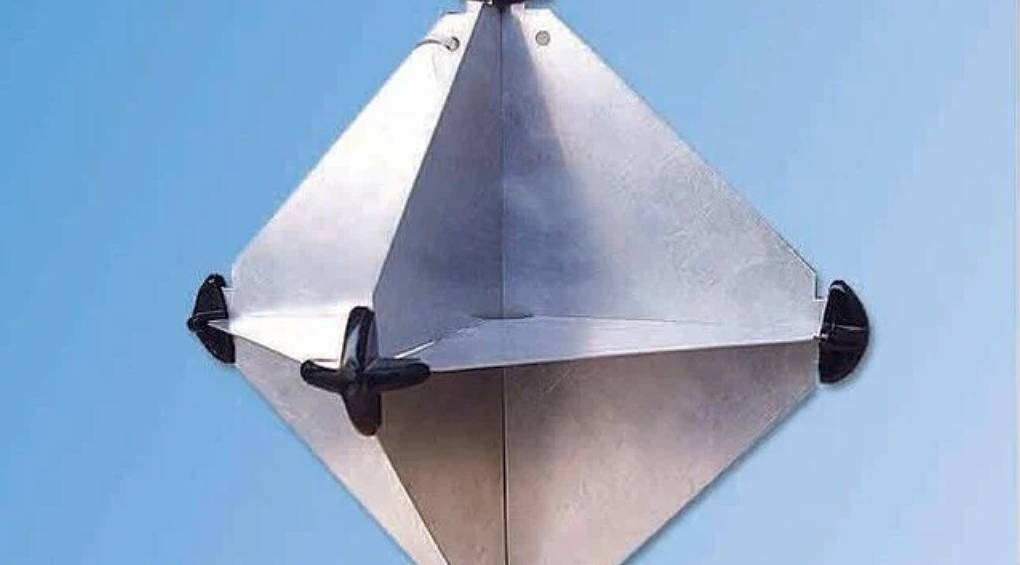 «Дідівські» методи повітряної розвідки»: речник Повітряних Сил ЗСУ про російські кутові відбивачі на повітряній кулі