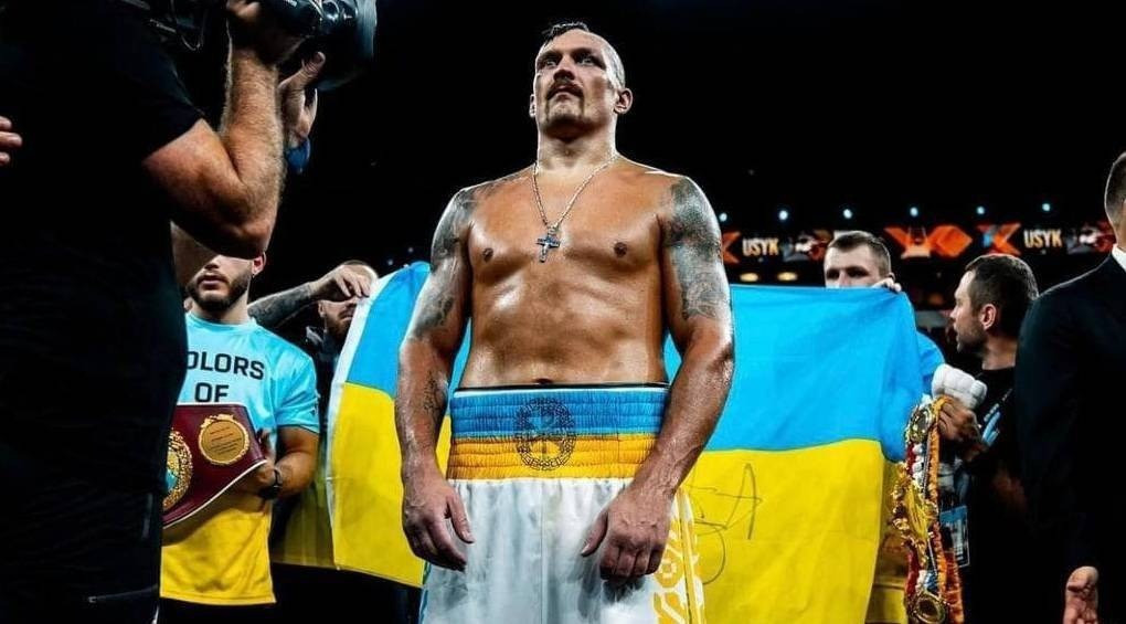 Майбутній бій Усика з Ф'юрі за звання абсолютного чемпіона світу у надважкій вазі: які умови висунули боксери один одному?