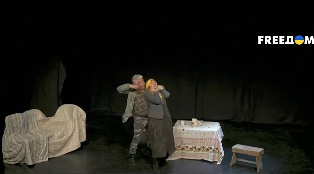 Потужність мистецтва: українські актори показують жахи війни у захоплюючій п'єсі в Європі