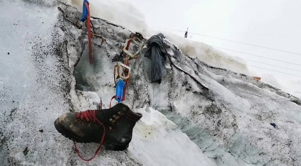 Тающий ледник в швейцарских Альпах «выбросил» тело немецкого альпиниста, пропавшего без вести почти 40 лет назад
