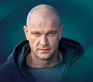 На телеканале 2+2 – премьера сериала «Опер по вызову-6»