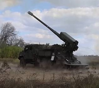 Українська самохідна гаубиця «Богдана»: страшний сон для російських окупантів