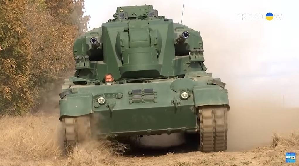 Німецькі «Гепарди» на захисті українського неба: як зенітні танки борються із російськими безпілотниками?
